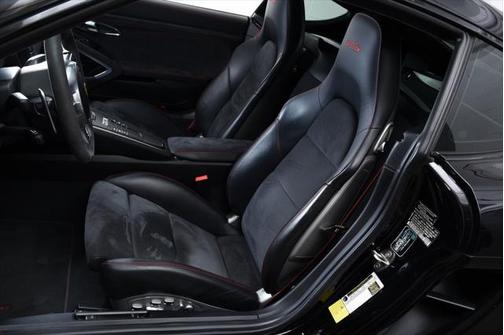 2015 Porsche Cayman GTS