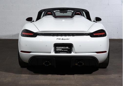 2022 Porsche 718 Spyder Base