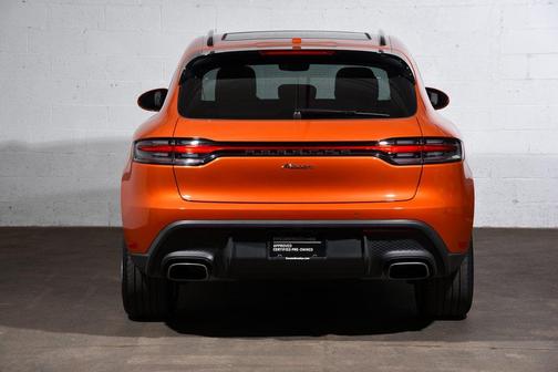 2025 Porsche Macan 