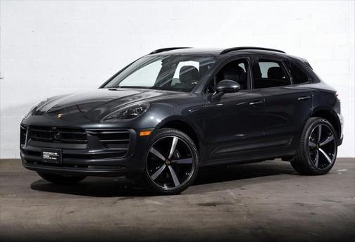 2024 Porsche Macan Base