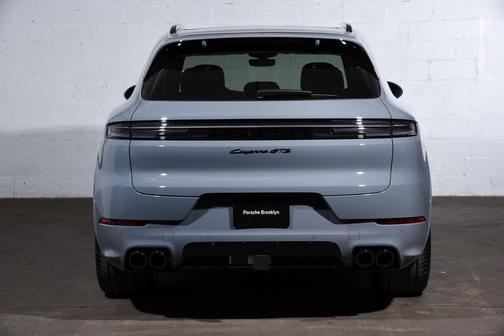 2026 Porsche Cayenne GTS