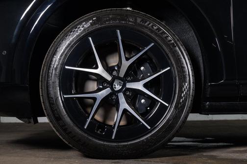 Chromite Black Metallic 2026 Porsche Cayenne Turbo Electric