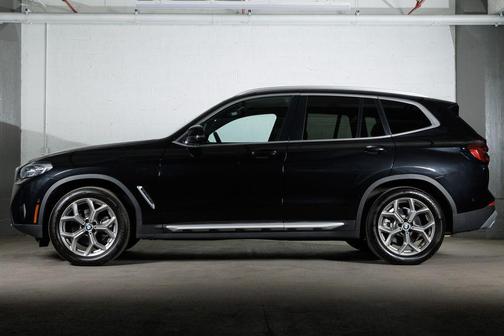 Black Sapphire Metallic 2023 BMW X3 xDrive30i