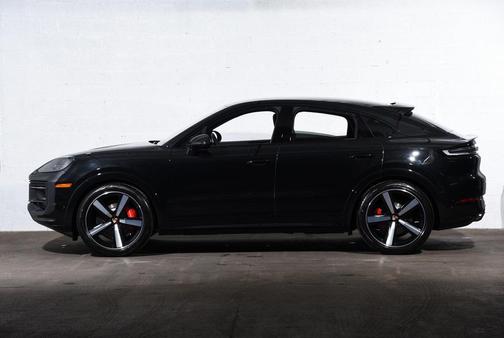 2026 Porsche Cayenne GTS