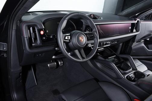 2026 Porsche Cayenne GTS