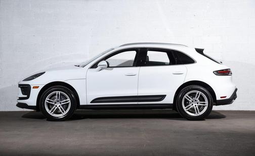 2026 Porsche Macan 