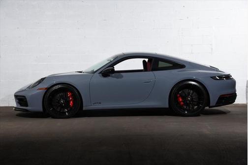 2024 Porsche 911 Carrera GTS