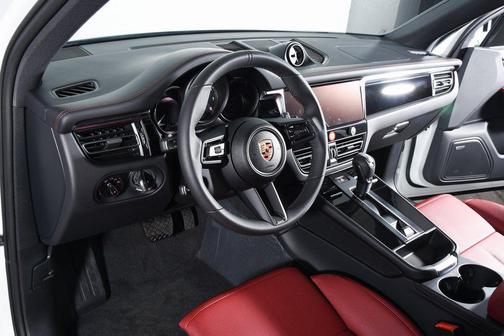 White 2025 Porsche Macan Macan