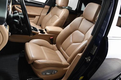 2022 Porsche Macan S