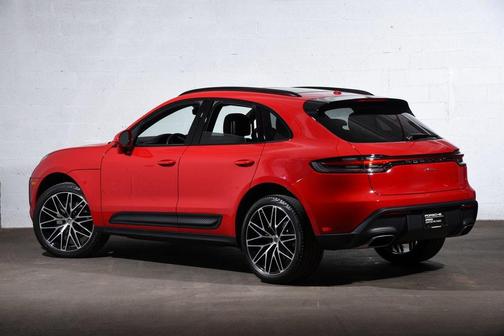 2024 Porsche Macan Base