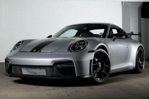 GT Silver Metallic 2026 Porsche 911 GT3
