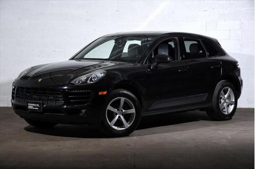 2017 Porsche Macan Base