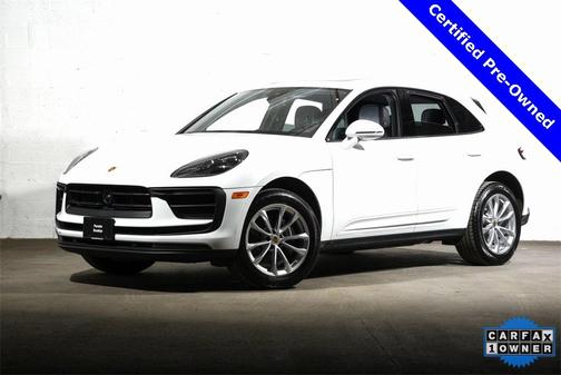 2025 Porsche Macan Base