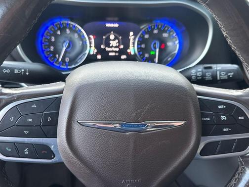 2020 Chrysler Pacifica Touring-L Plus