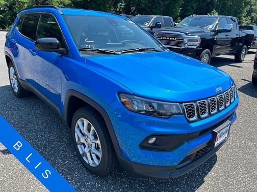2024 Jeep Compass Latitude Lux