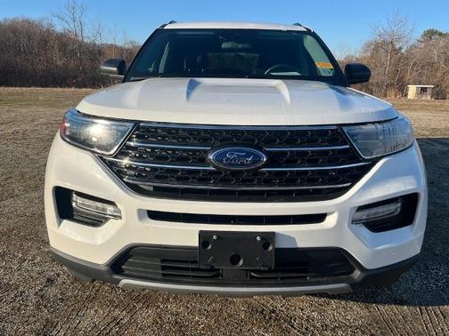 STAR WHITE MET TRI-COAT 2022 Ford Explorer XLT
