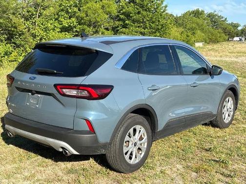 VAPOR BLUE METALLIC 2023 Ford Escape ACTIVE