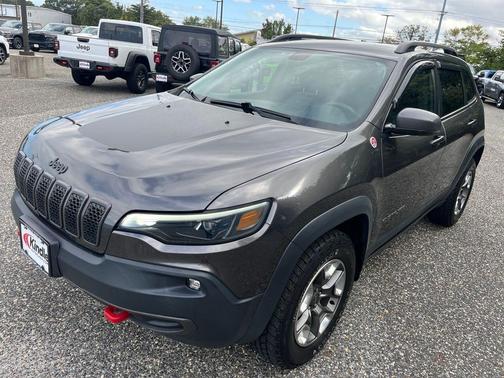 2019 Jeep Cherokee Trailhawk