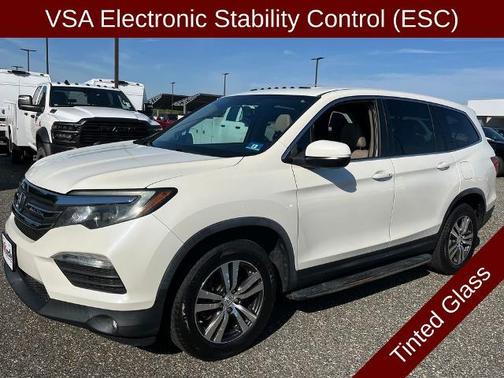 White 2018 Honda Pilot EX-L