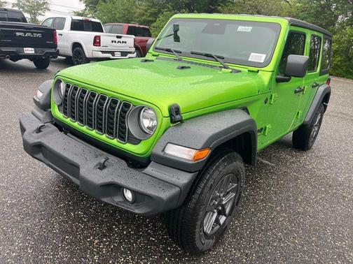 2025 Jeep Wrangler Sport