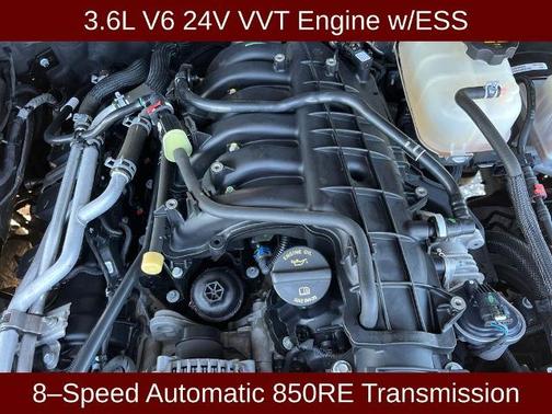 Granite Crystal Clearcoat Metallic 2022 Jeep Gladiator SPORT