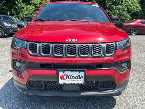 2024 Jeep Compass Latitude Lux