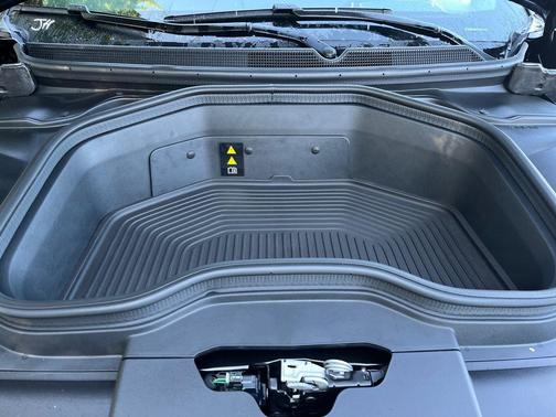 2025 Jeep Wagoneer S Launch Edition