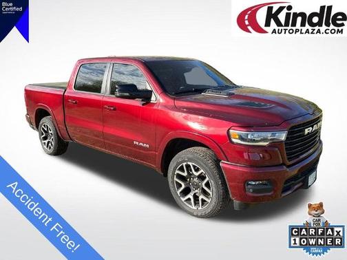 Delmonico Red Pearlcoat 2025 RAM 1500 LARAMIE