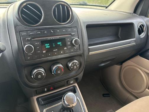 2012 Jeep Compass Sport