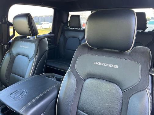 Diamond Black 2023 RAM 1500 LARAMIE