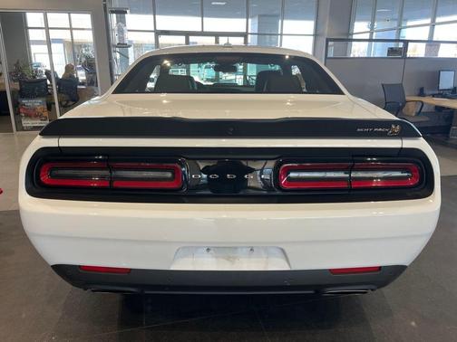 2022 Dodge Challenger R/T Scat Pack