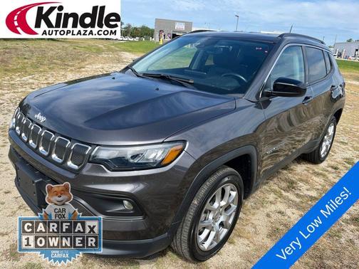 2022 Jeep Compass Latitude Lux