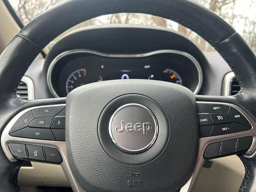 2021 Jeep Grand Cherokee Laredo E