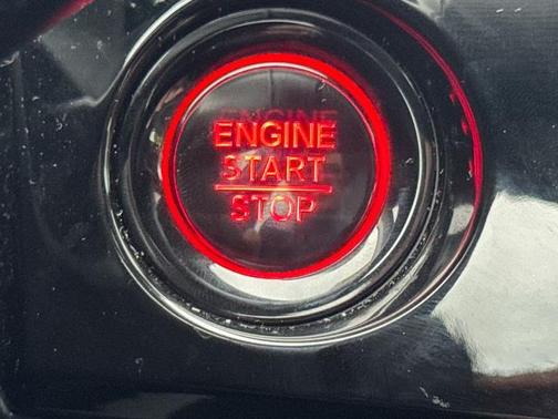 White 2024 Honda Civic TOURING