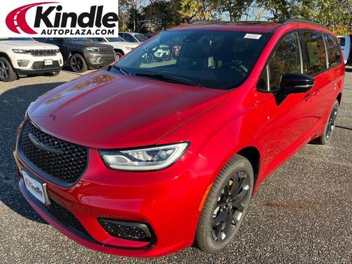 2026 Chrysler Pacifica Limited