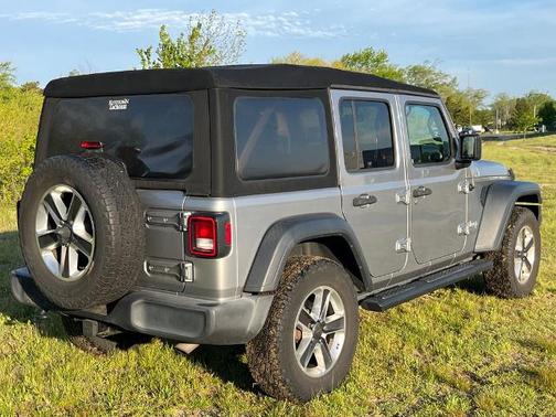Billet Silver Metallic Clearcoat 2018 Jeep Wrangler Unlimited SPORT