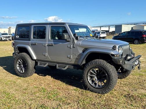 2018 Jeep Wrangler Unlimited Sahara