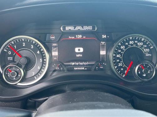 Bright White Clearcoat 2022 RAM 1500 BIG HORN/LONE STAR