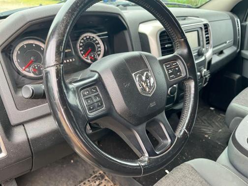 2016 RAM 1500 Big Horn