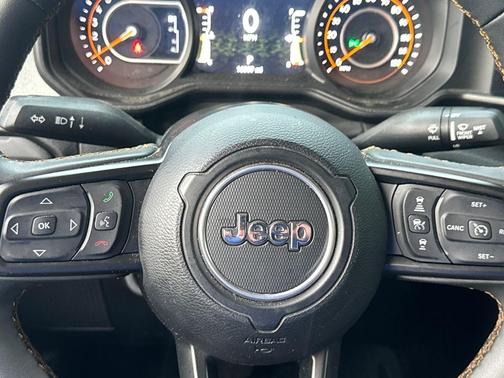 2024 Jeep Gladiator Sport