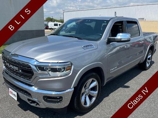 Billet Silver Metallic Clearcoat 2022 RAM 1500 LIMITED