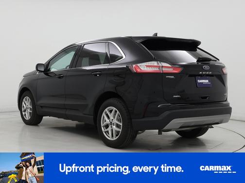 Black 2022 Ford Edge SEL