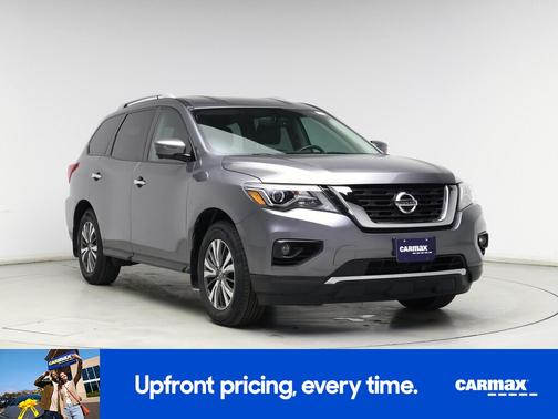 Gray 2017 Nissan Pathfinder SL
