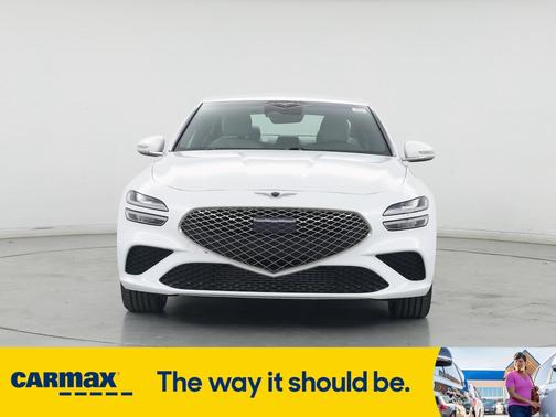 2023 Genesis G70 2.0T