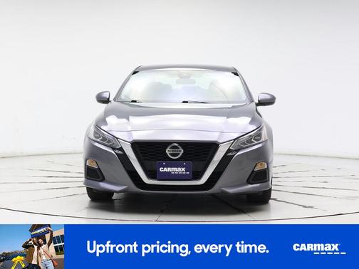 2021 Nissan Altima SV