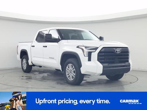 White 2022 Toyota Tundra SR5