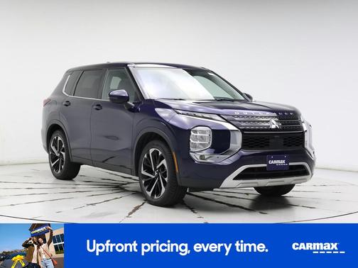 2023 Mitsubishi Outlander SE