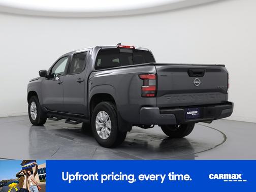 Gray 2023 Nissan Frontier SV