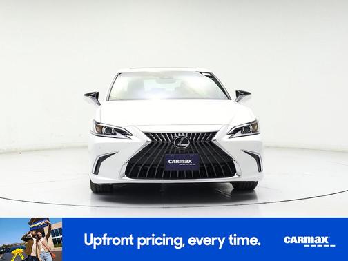 2024 Lexus ES 300h Luxury