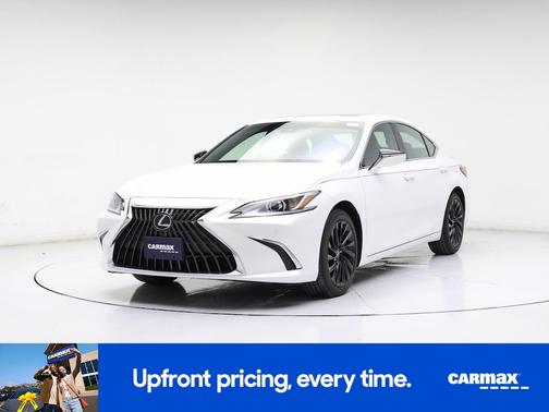 2024 Lexus ES 300h Luxury